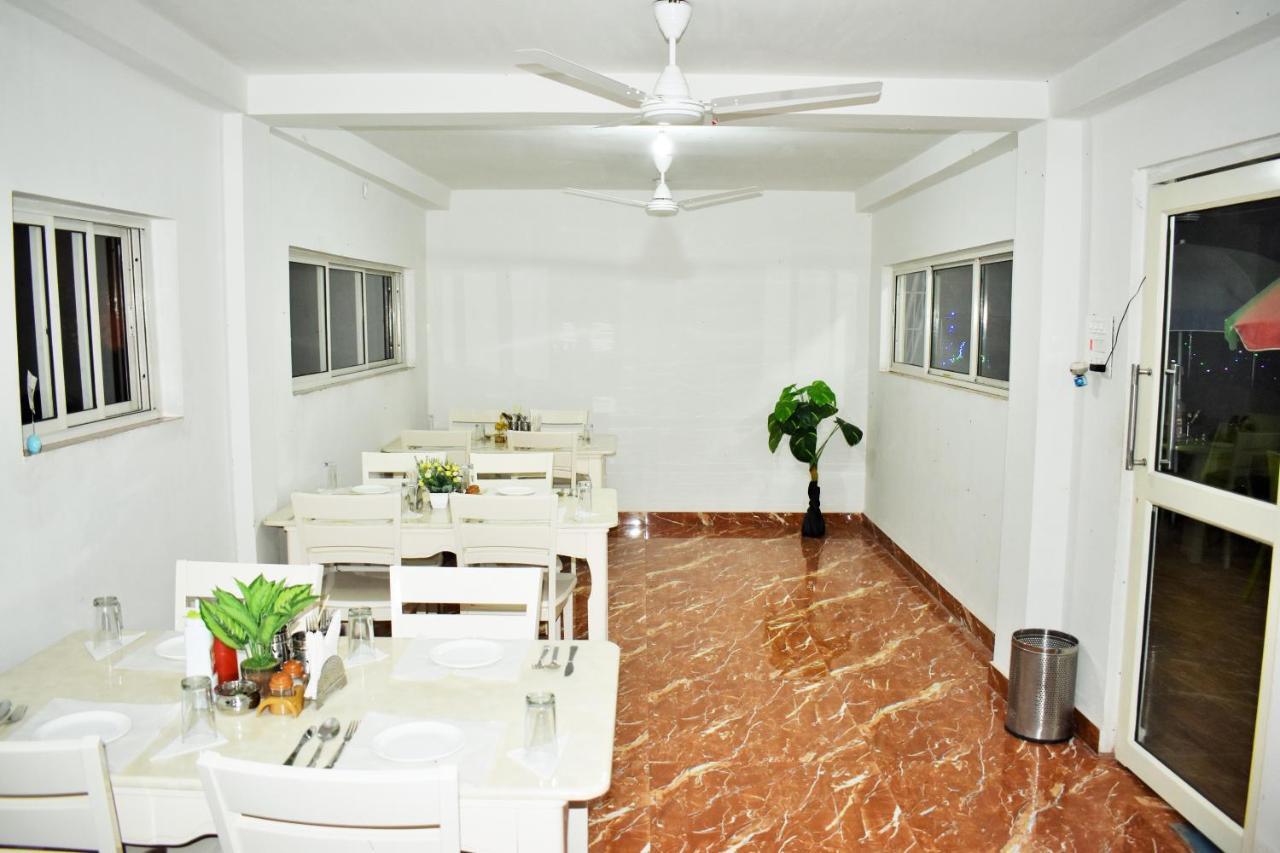 מלון בודהגאיה Sakura House מראה חיצוני תמונה